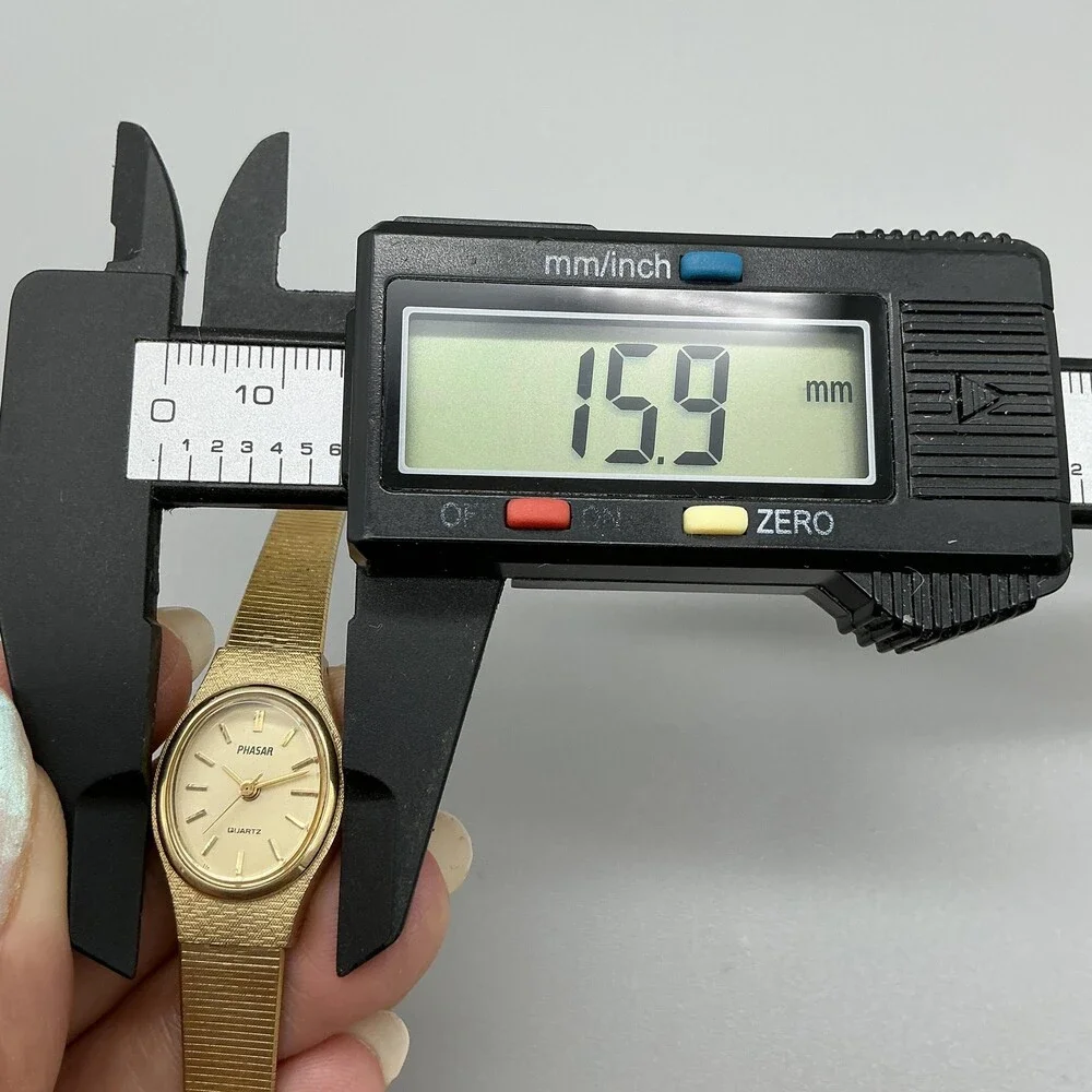 Vintage Phasar Womens Watch 16mm Gold Tone Oval Dial Adj Band New Battery